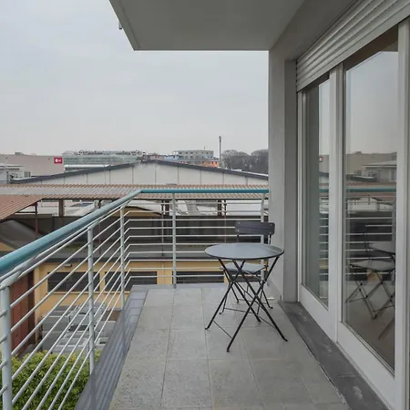 I Host - Don Minzoni 7 Appartement *